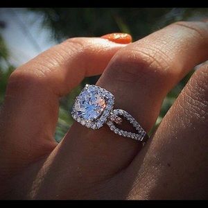 .925 Sterling Silver 2 Carat White Sapphire Ring